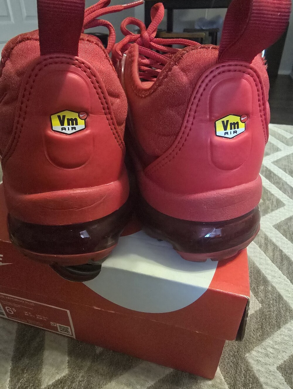 Nike Air Vapor Max - Picture 3 of 8